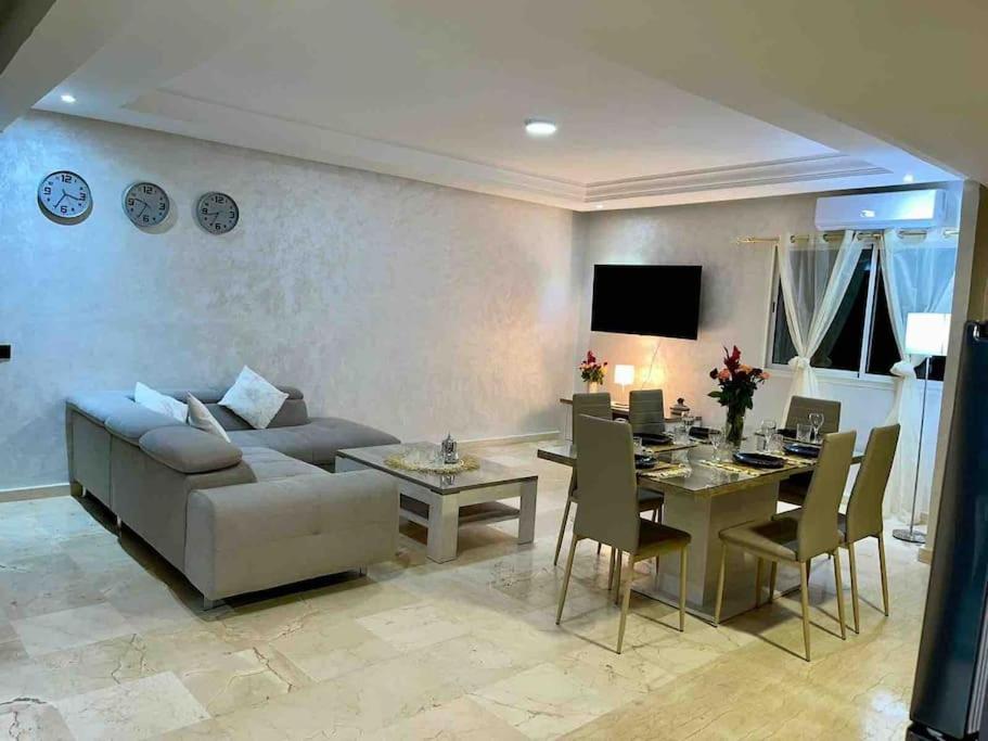 Appartement Haut Standing 3 Chambres Avec Terasse Quartier Gueliz Hivernage A Marrakech I19 Marraquexe Exterior foto