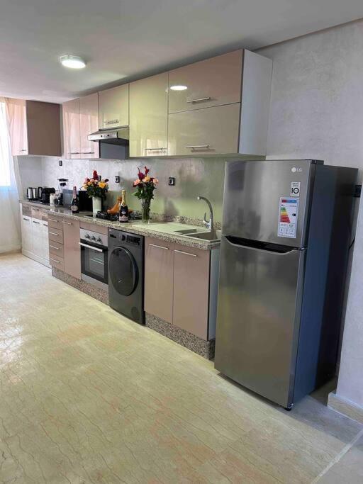 Appartement Haut Standing 3 Chambres Avec Terasse Quartier Gueliz Hivernage A Marrakech I19 Marraquexe Exterior foto